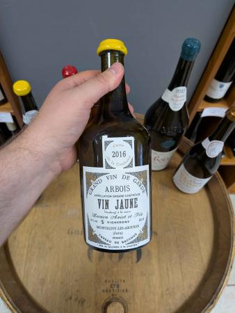 Vin JAUNE 2016 Lucien Aviet 62 cl